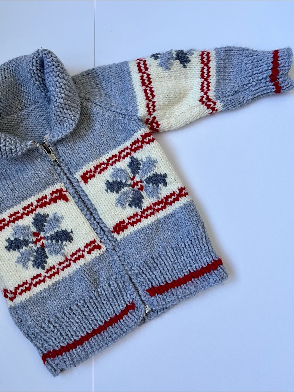 Vintage hand knit kids zip up snow cardigan